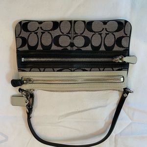 Women’s purse